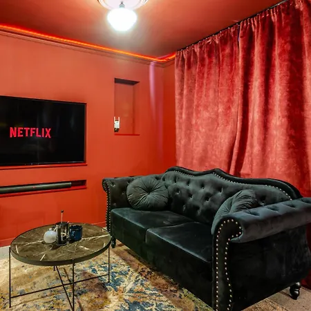 La Courtisane - * ニーデルブロン・レ・バン